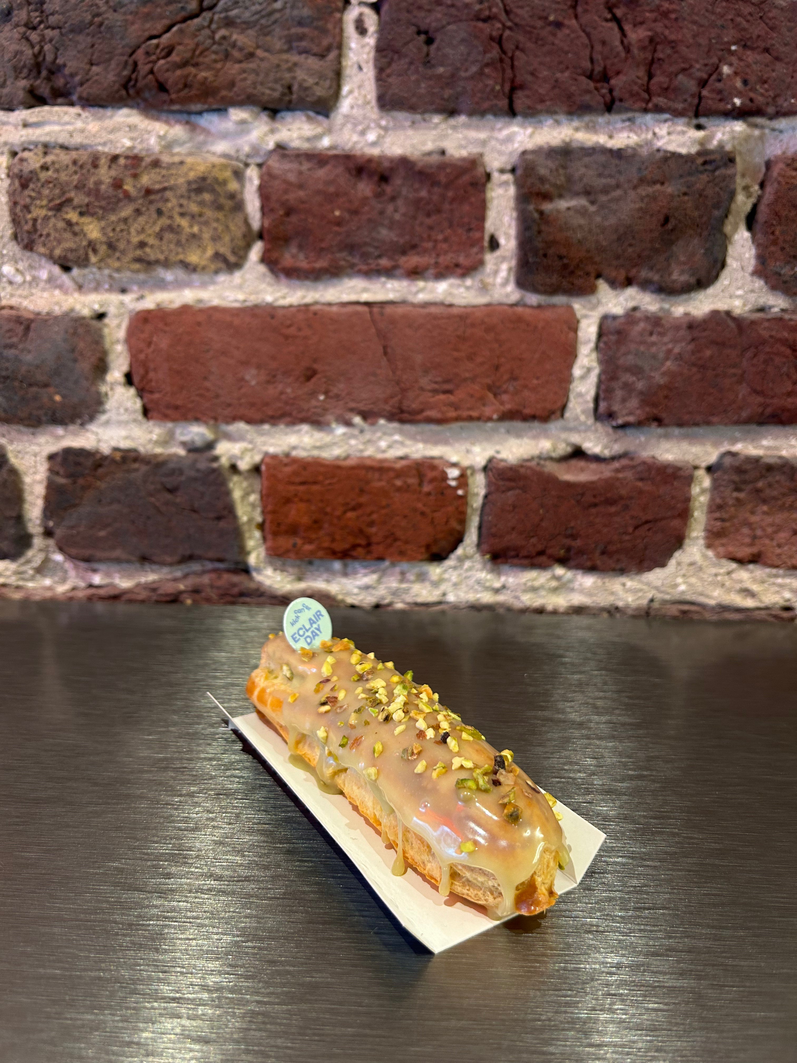 Éclair Pistache